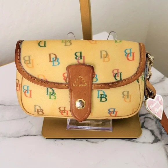 Dooney & Bourke Vintage Rainbow DB Vinyl Leather Multicolor‎ Wristlet - Picture 2 of 11